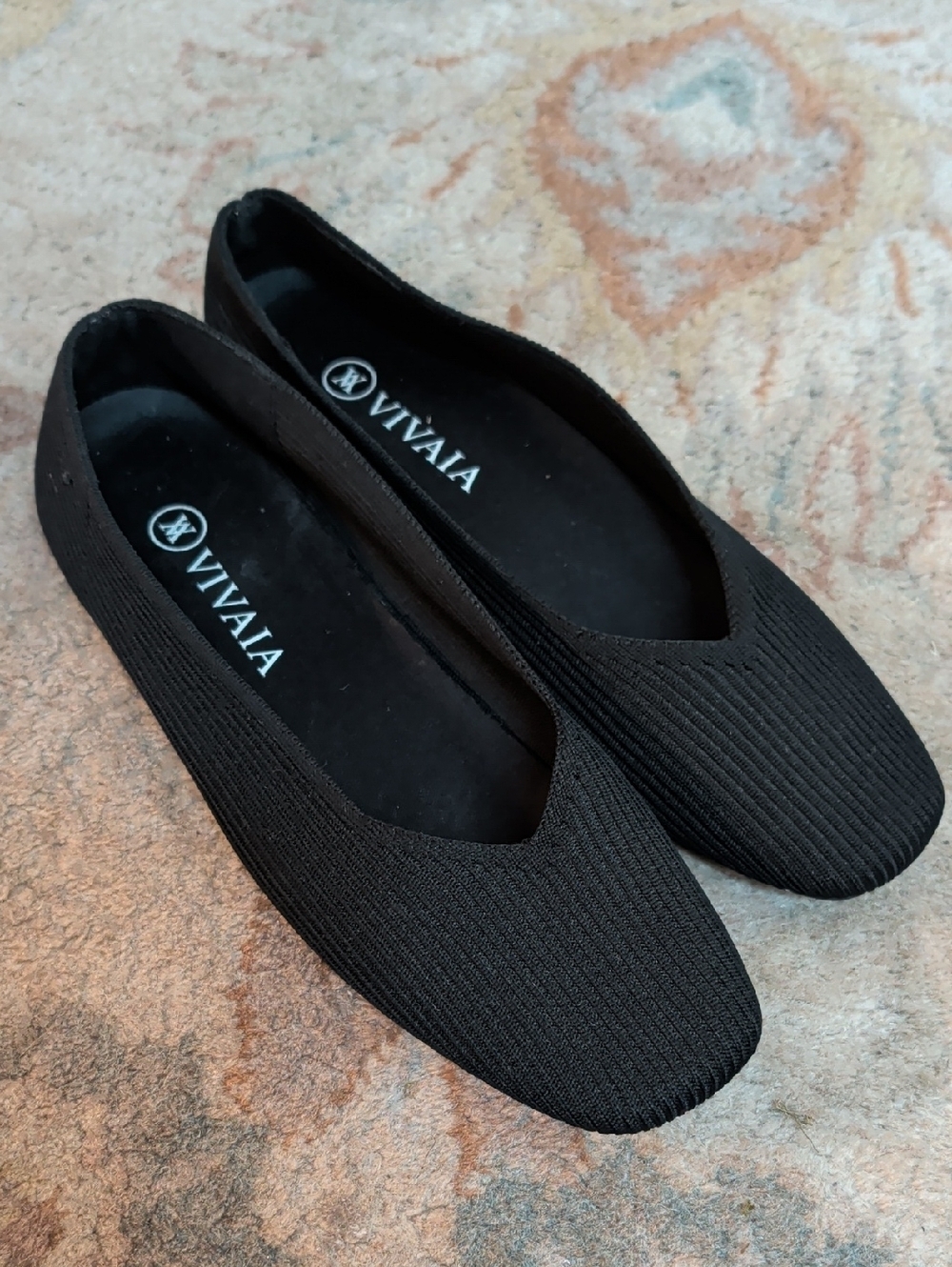 Vivaia Margo 2.0 Square Toe V-cut Women’s Black Knit Ballet Flats